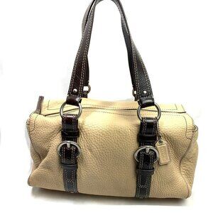 Elegant Tan Leather Handbag